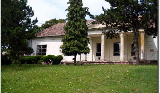 Budova Základnej školy - rekonštrukcia leto 2008 prezentujeme rekonštrukciu budovy Základnej školy v Podhoranoch....a bude viac :