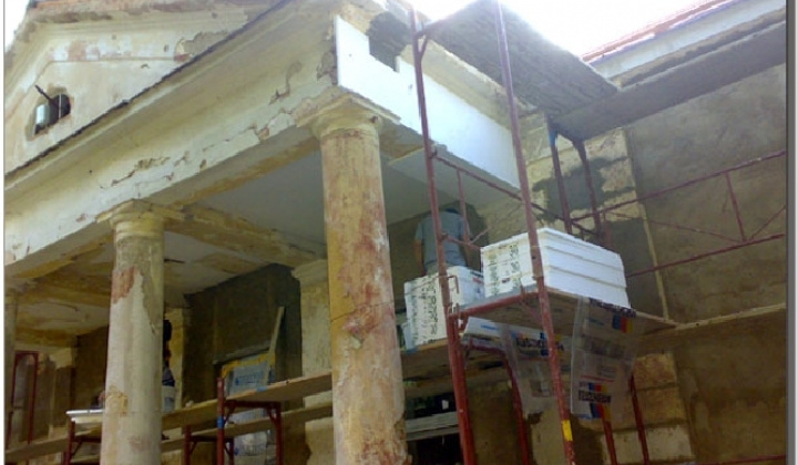 Budova Základnej školy - rekonštrukcia leto 2008