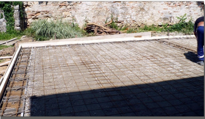 Budova Základnej školy - rekonštrukcia leto 2008