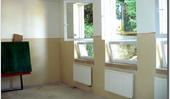 Budova Základnej školy - rekonštrukcia leto 2008