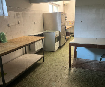 Zrealizované projekty / Obnova kuchyne kultúrneho domu Podhorany  - Sokolníky - foto